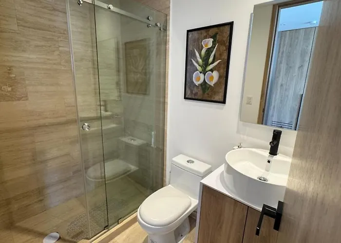New With Iconic Views And Location